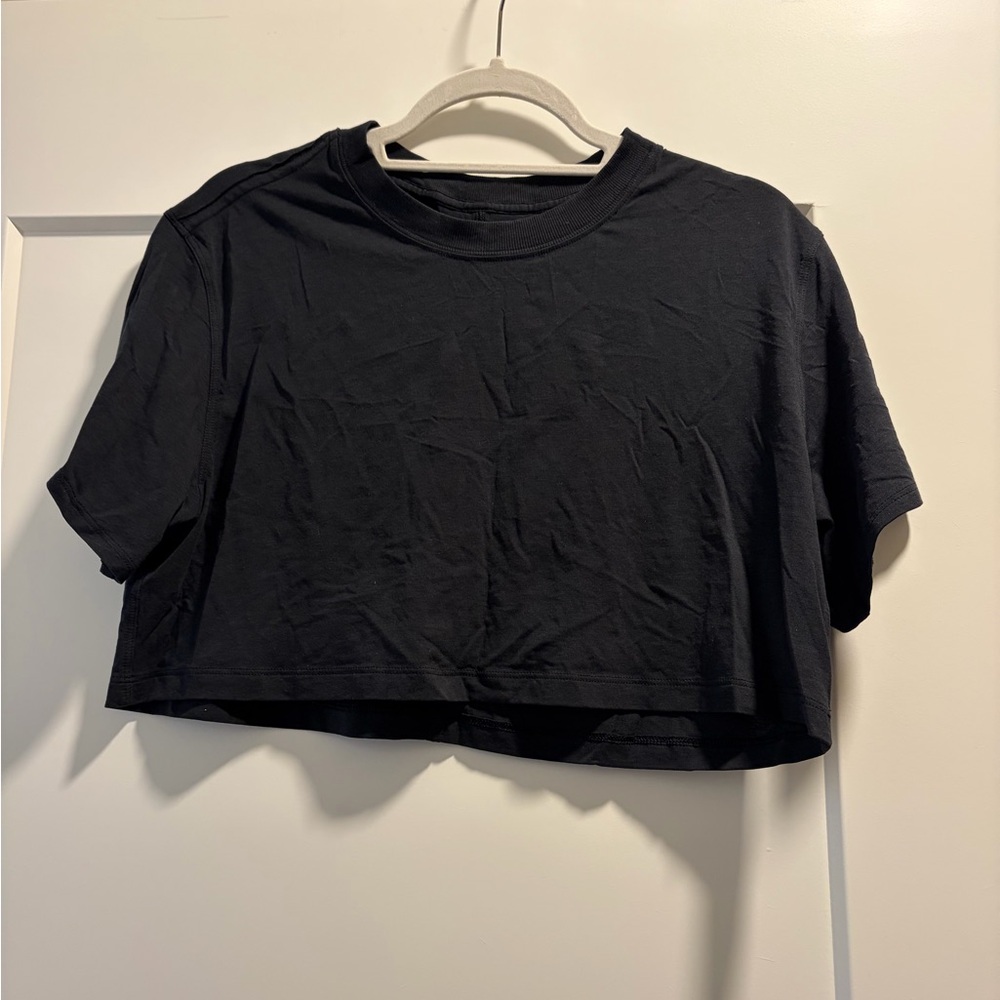 Lululemon Black Cropped Crewneck T-Shirt